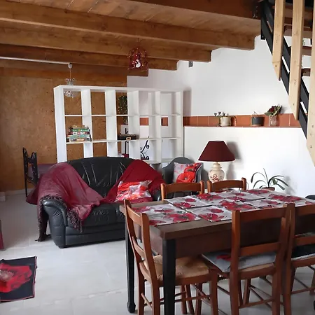 Les Coquelicots Saint Sebastien d'Aigrefeuille